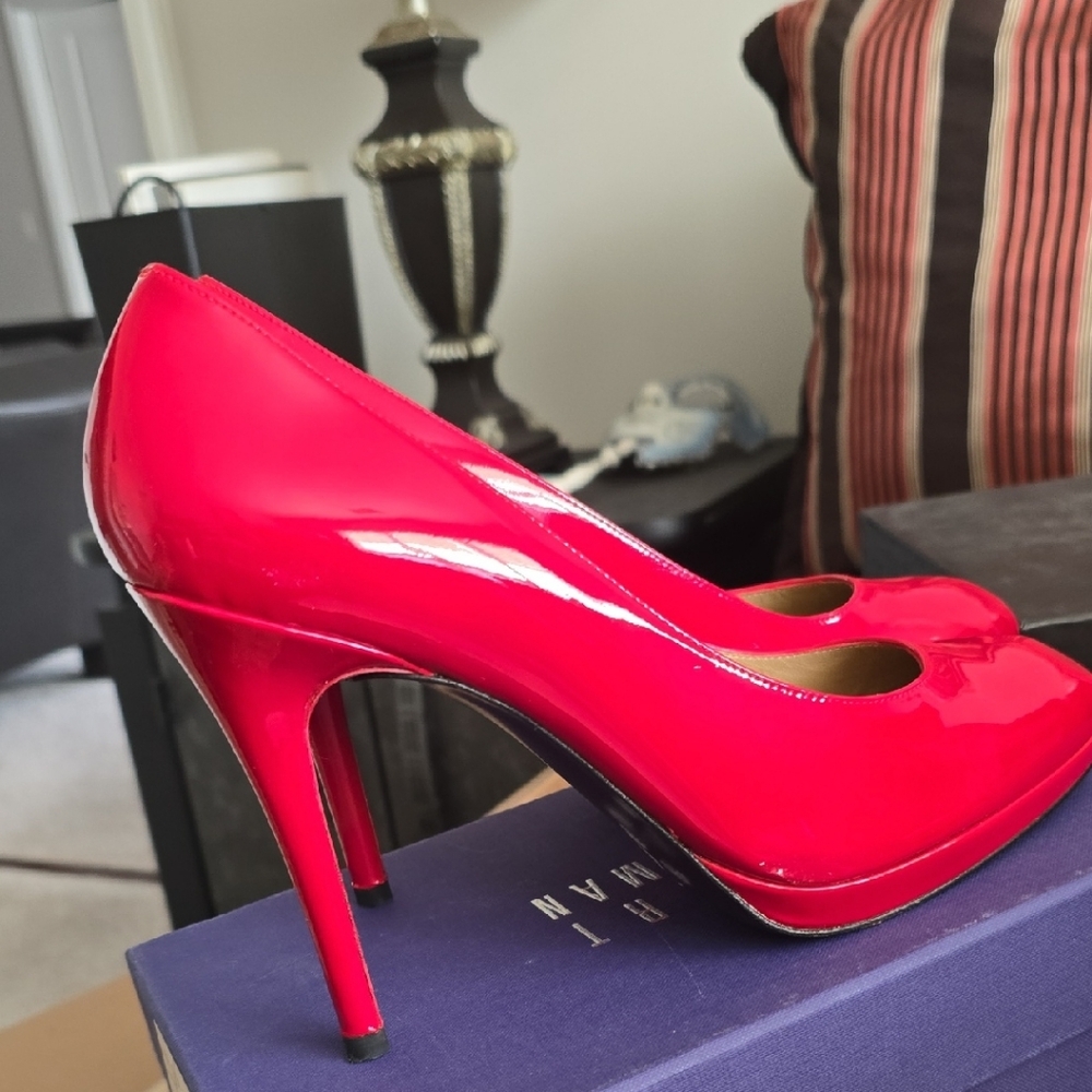 Stuart Weitzman Vibrant Red Patent Heels